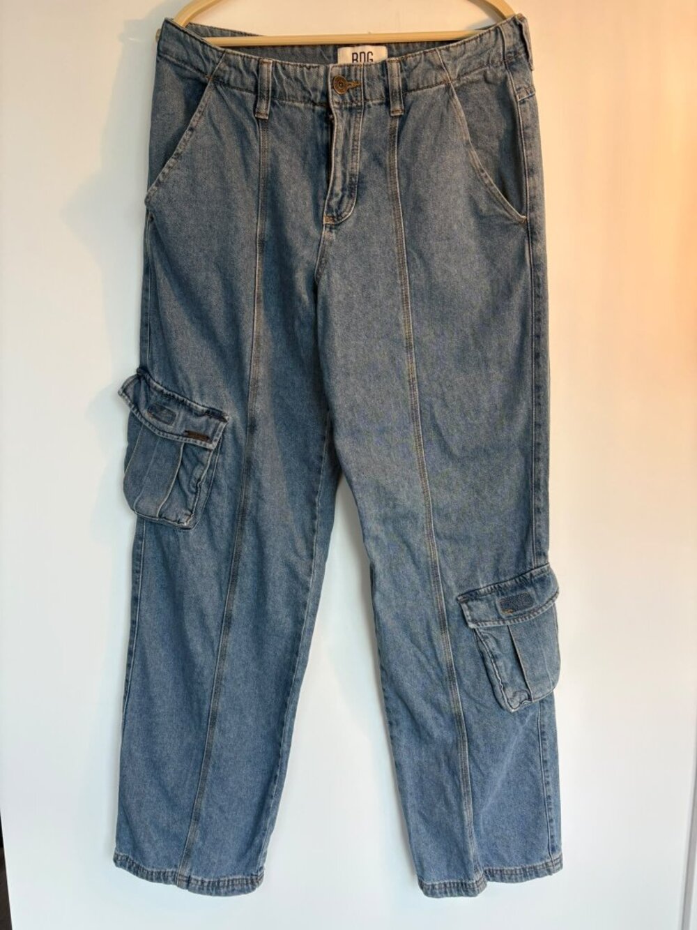 BDG Urban Outfitters Vintage-Style Denim Cargo Jeans – Size M